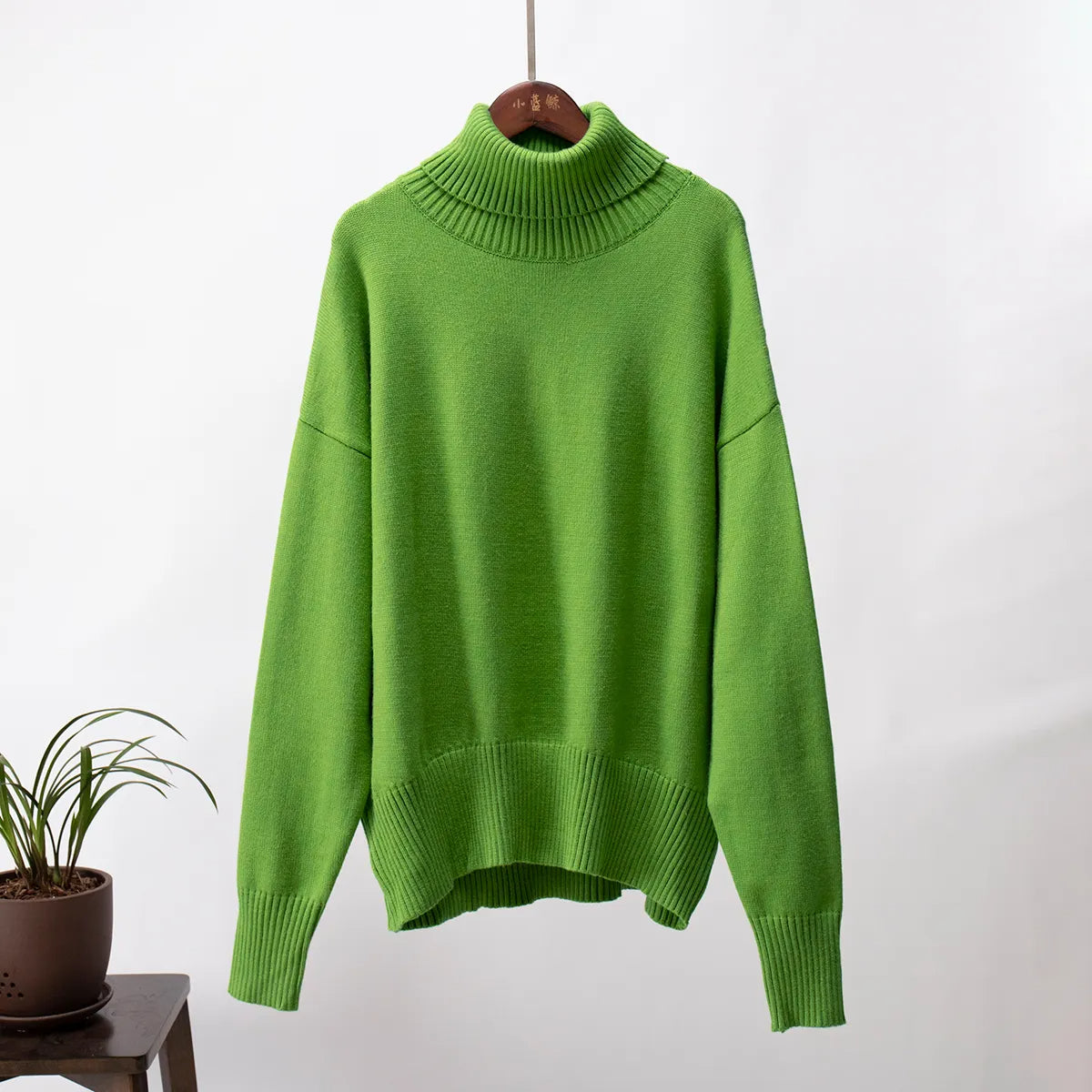 Warme wol coltrui met elegante pasvorm – Mila