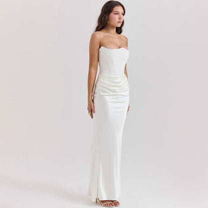 Strapless satijnen avondjurk met drapering – Amina