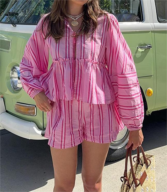 Gestreepte zomerset met ruffle top en short – Zoë