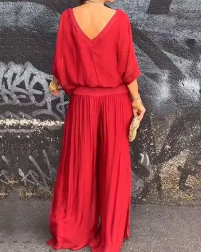 Vloeiende dames set met V-hals blouse en losse broek - Amalia