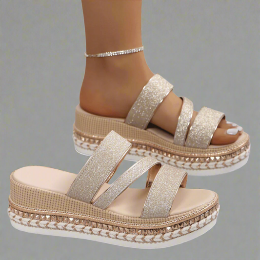 Comfortabele Wedgesandalen met Verstelbare Gesp – Serena