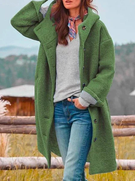 Stijlvolle Cape voor Warmte en Comfort – Lotta