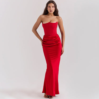 Strapless satijnen avondjurk met drapering – Amina