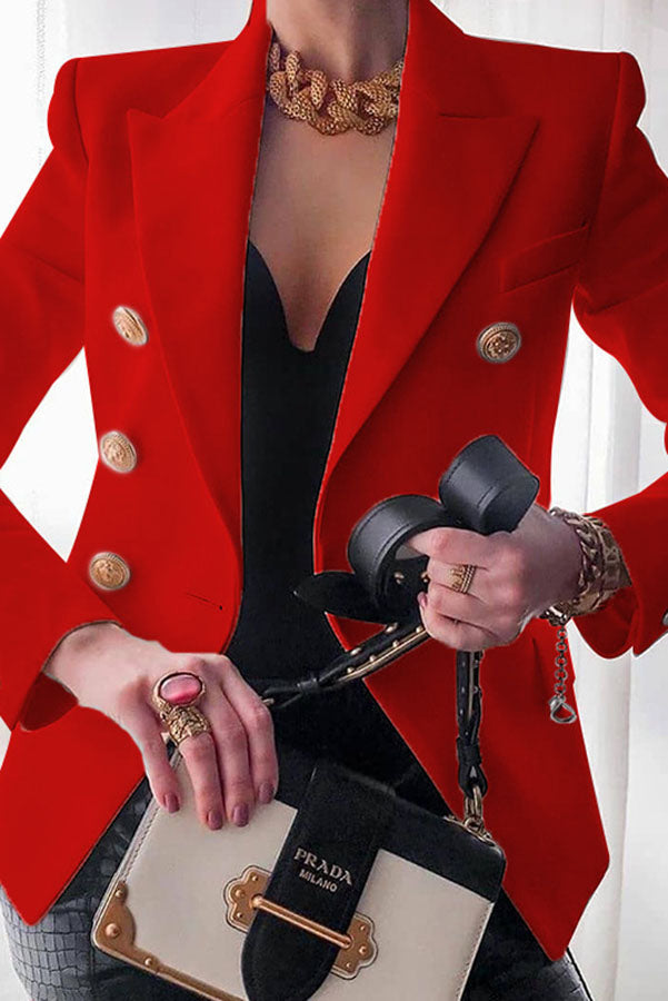 Dubbelrijige Blazer Met Gouden Knopen – Wanya