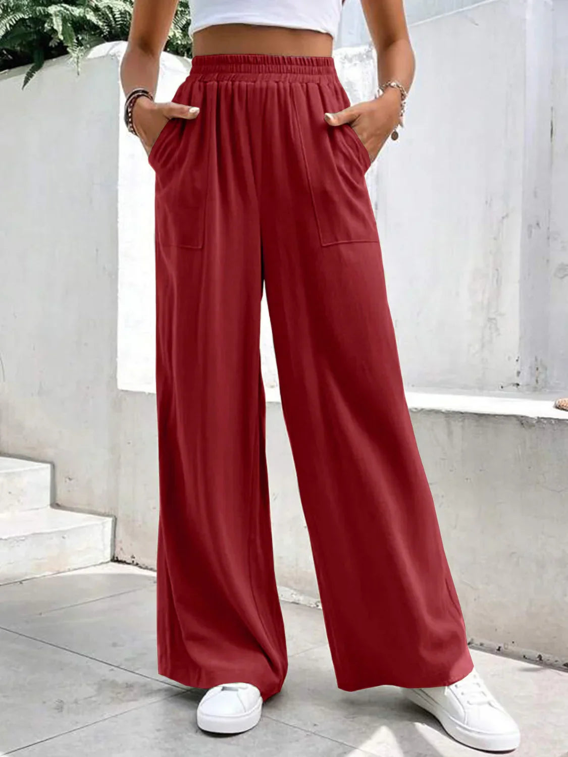 Stijlvolle wijde broek met elegante pasvorm – Sophie