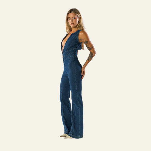 Aansluitende denim jumpsuit met retro flair – Mila