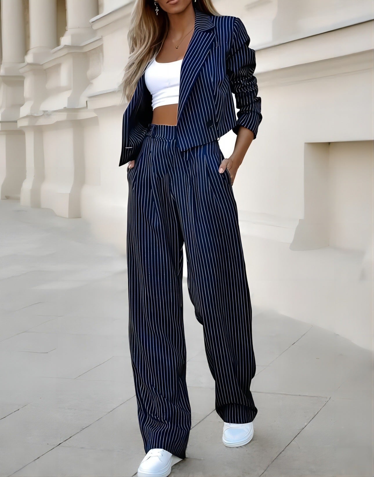Gestreepte Stijlvolle Damesoutfits Met Broek En Top - Jenny