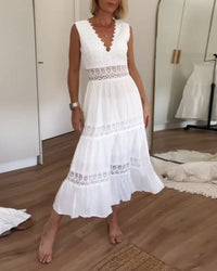 Kant midi zomerjurk met V-hals – Elena