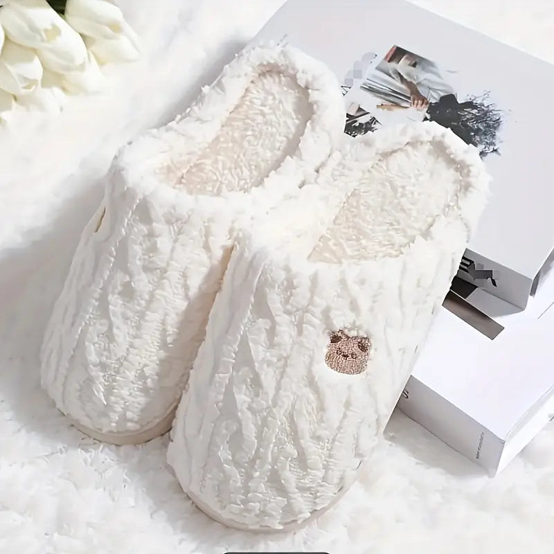 Zachte pluche damespantoffels voor ultiem comfort – Zara