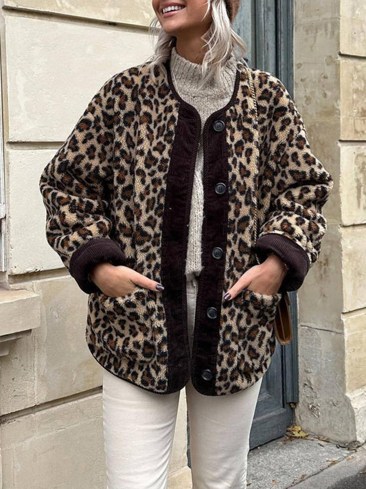 Trendy Panterprint Jas - WildFleece Coat