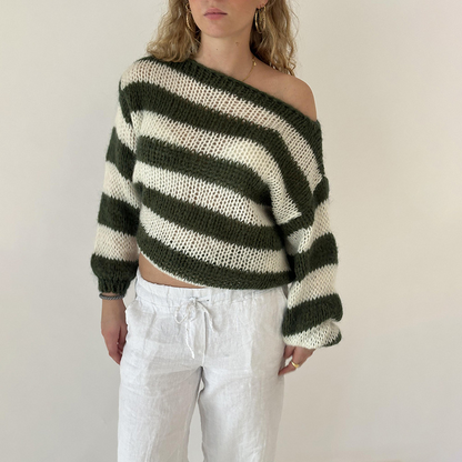 Vintage gestreepte gebreide sweater met boot hals – Emma