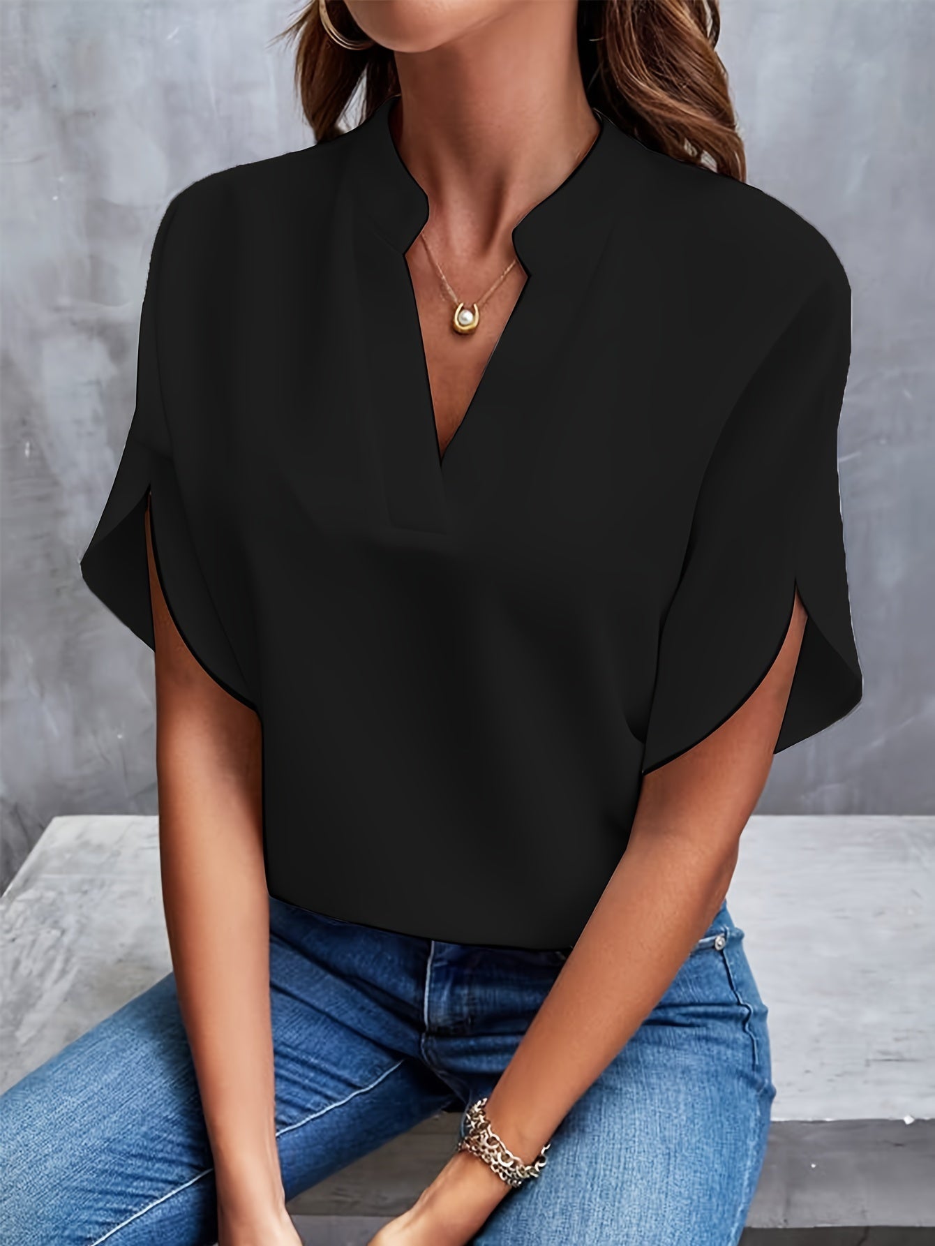 Chiffon Blouse met V-hals en Lange Mouwen – Lisa