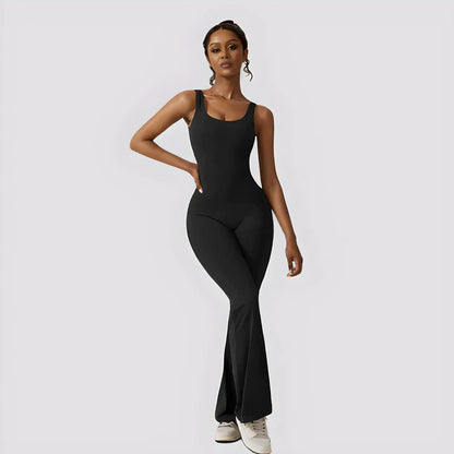 Elegante dames jumpsuit met flair en open rug – Selina