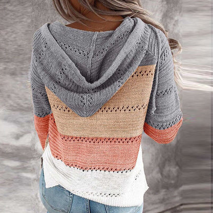 Patchwork sweater met capuchon voor kleur en comfort – Emily