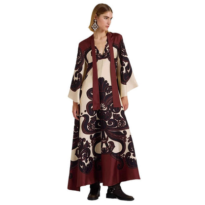 Satijnen maxi-jurk met print en watervalmouwen – Alurina
