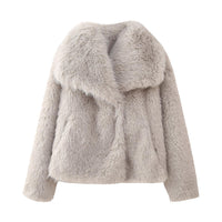 Luxe dames bontjas met warme en elegante pasvorm – Valentina