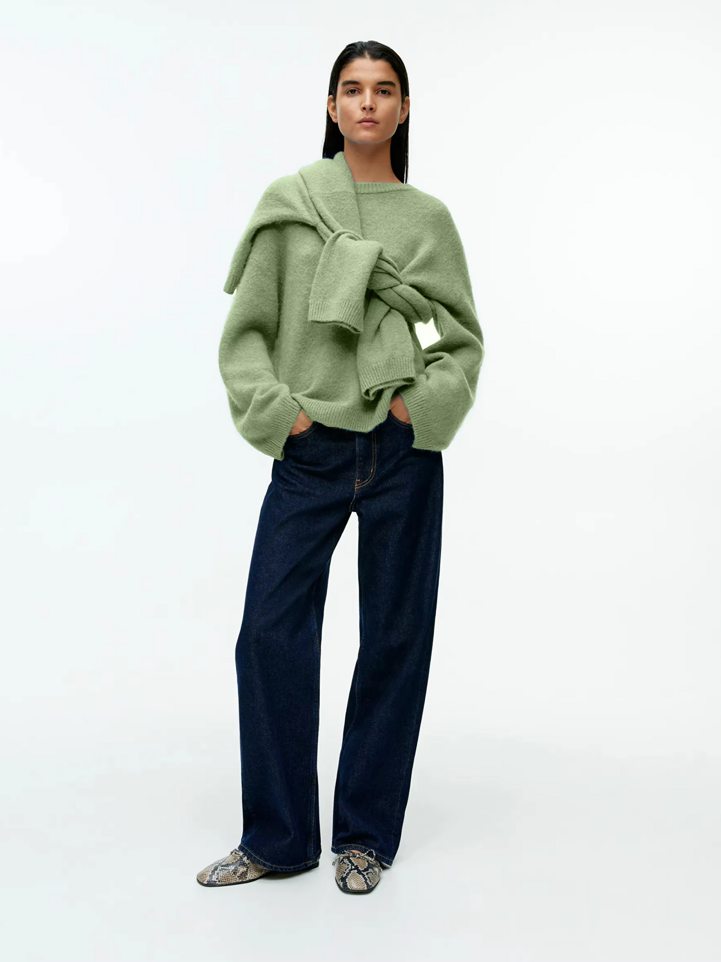Zachte oversized trui met O-hals voor dames – Noa