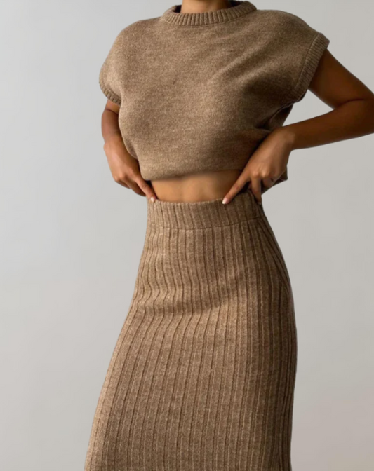 Gebreide Tweedelige Set met Cropped Top en Lange Rok – Livia