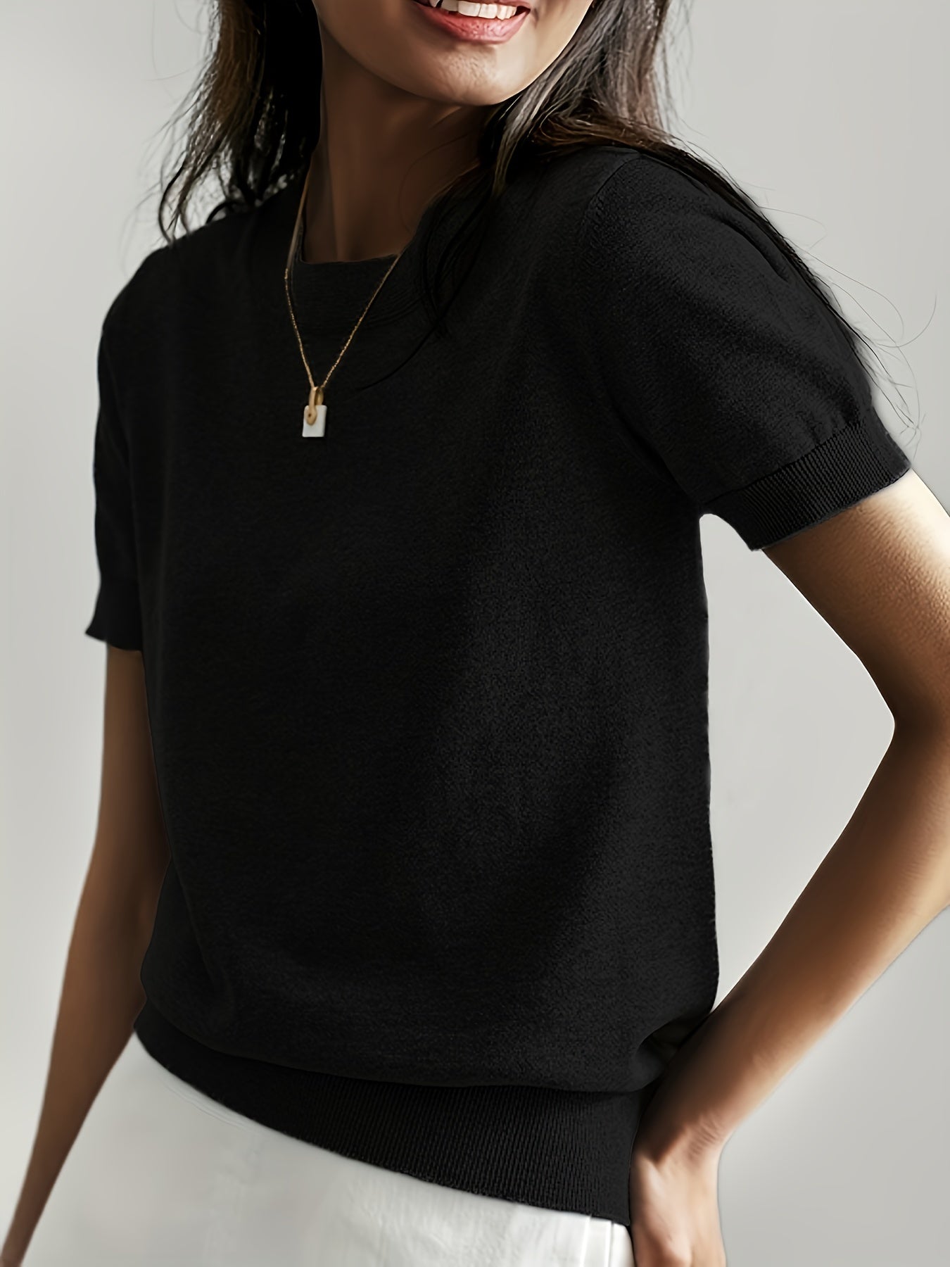 Gebreid dames T-shirt comfortabel elegant tijdloos – Norelia
