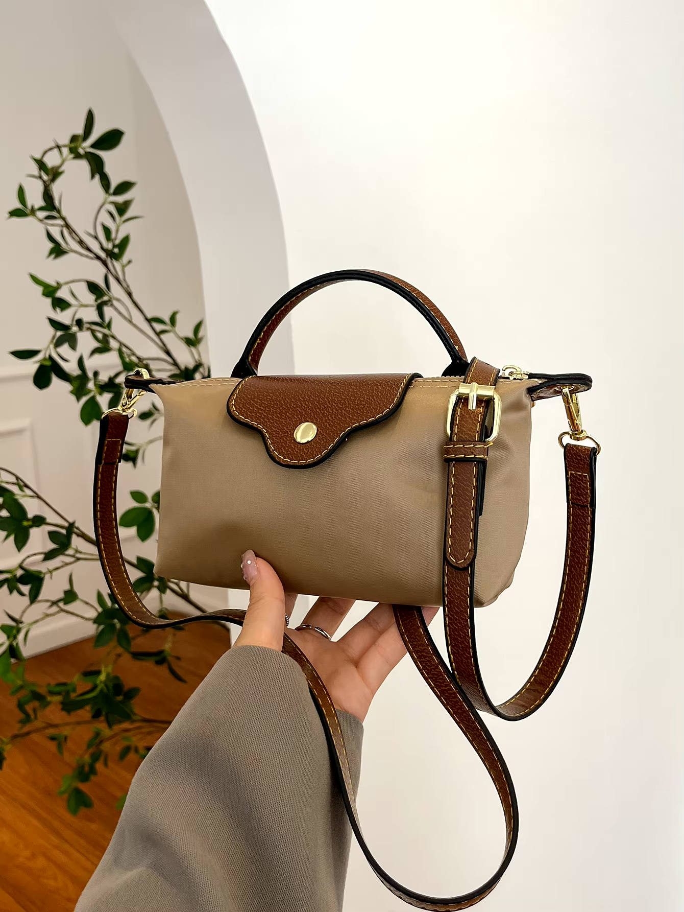 Mini schoudertas met luxe details voor dames – Yelina