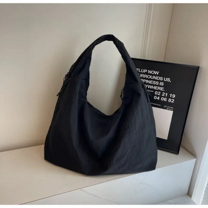 Lichtgewicht nylon tote bag voor dames – Tavina