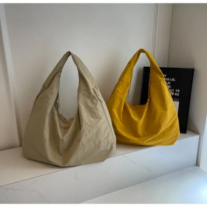 Lichtgewicht nylon tote bag voor dames – Tavina