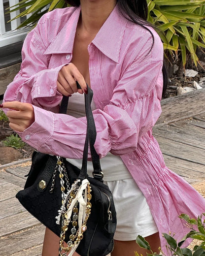 Getailleerde damesblouse met ruches en stretch – Noor