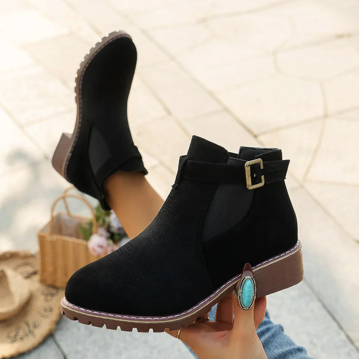 Casual dames enkellaarsjes met hak en elegant design – Sofia