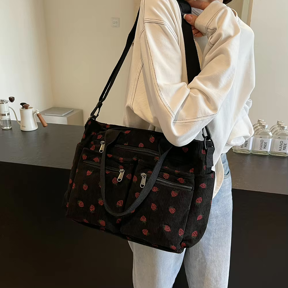 Corduroy tote bag met aardbeienprint voor dames – Livari