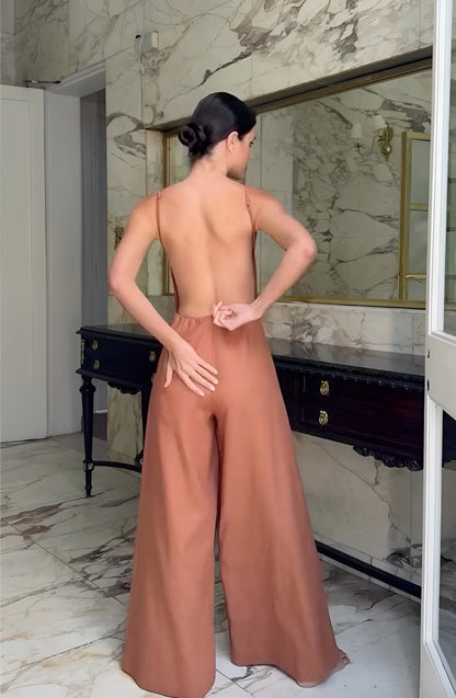 Dames jumpsuit met open rug en halternek – Selvaya