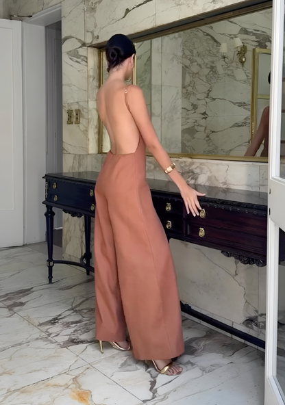 Dames jumpsuit met open rug en halternek – Selvaya