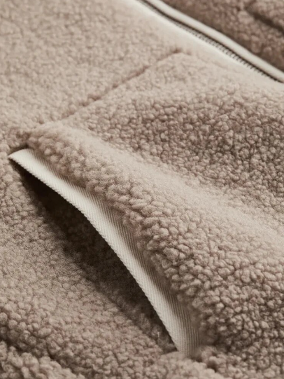 Kort teddyvest voor warmte en stijl – Mila