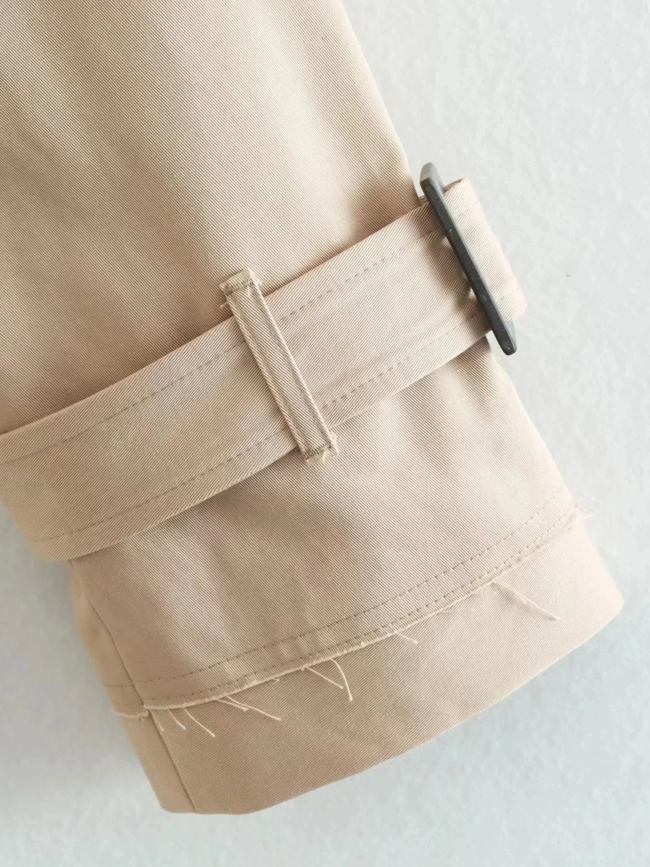 Stijlvolle cropped trenchcoat voor dames – Evelien