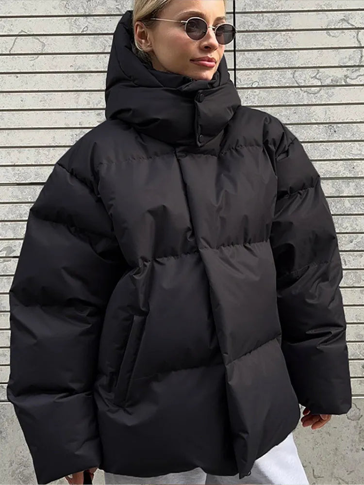 Elegante puffy winterjas met waterafstotend materiaal – Aura