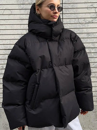 Elegante puffy winterjas met waterafstotend materiaal – Aura