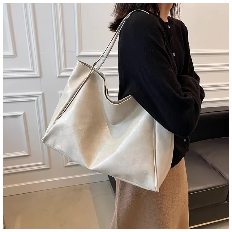 PU leren tote bag met ruimte voor dames – Mirella