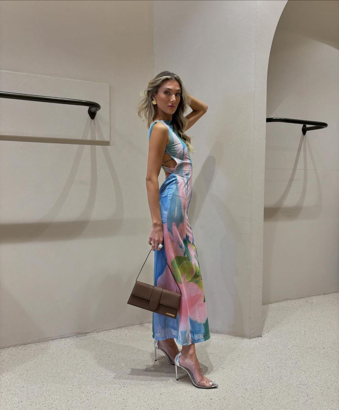Kleurrijke maxi zomerjurk voor dames met flair – Lotte