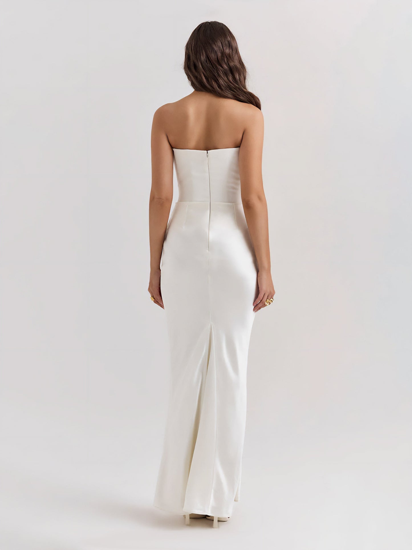 Strapless satijnen maxi-jurk met drapering – Rosalind