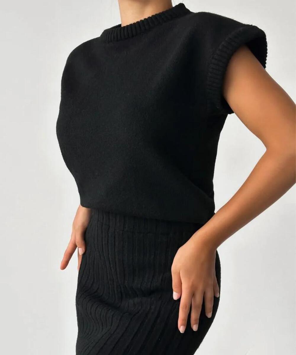 Ribgebreide top en midi-rok set voor dames – Elara