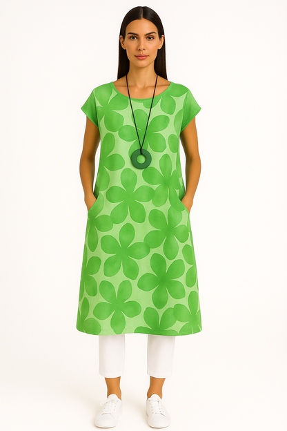 Elegante zomerjurk met vlinderprint en ronde hals – Mila