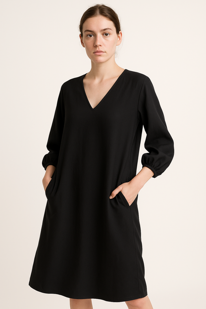 Boho bloemenjurk met wikkelsnit en luchtige pasvorm – Swanhilde