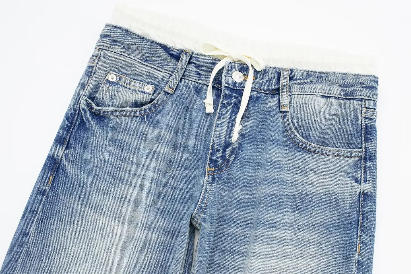 Witte Straight Jeans Stijlvol en Veelzijdig – Liv