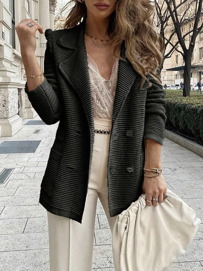 Stijlvolle lange blazer met gouden knopen – Victoria