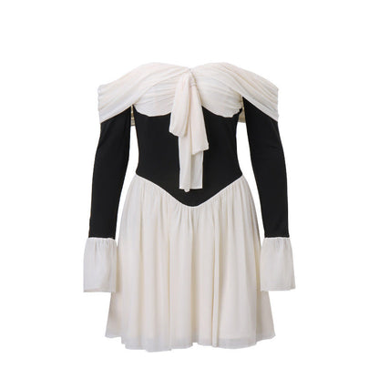 Off-shoulder jurk met kleuraccenten en flair – Livia