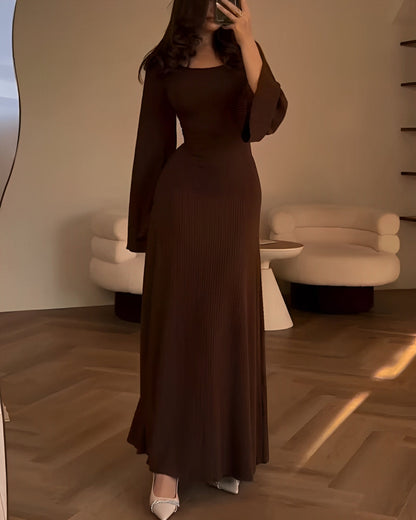 Zwierige maxi-jurk met elegante pasvorm – Noor