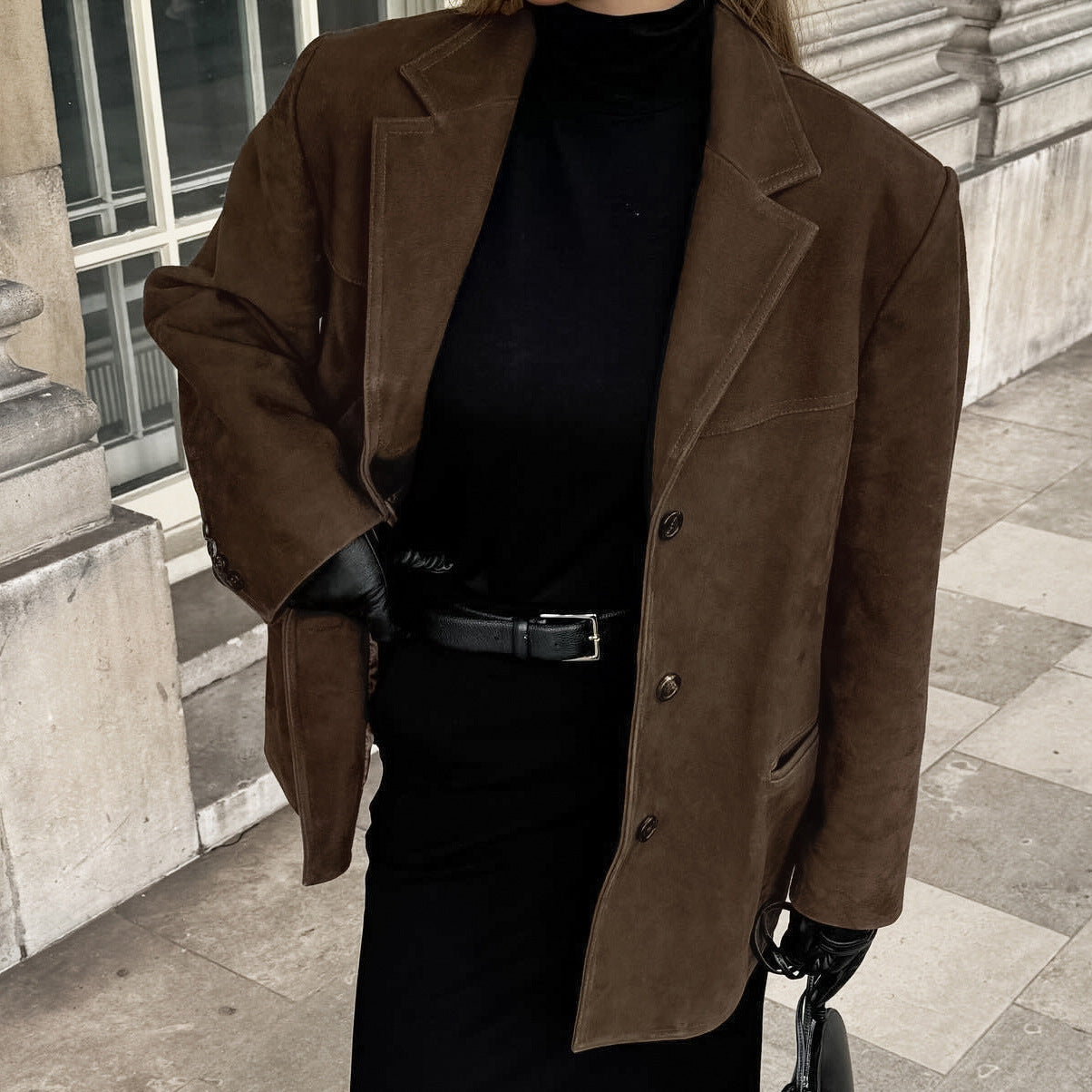 Suède Look Damesjas met Elegante Pasvorm – Femke