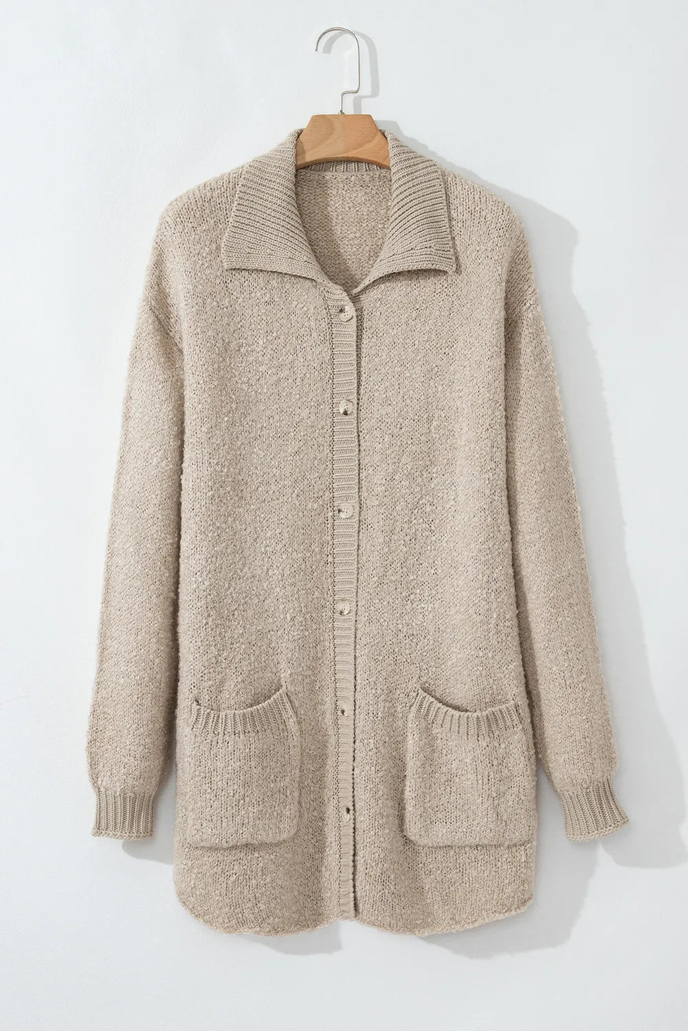 Stijlvolle dames cardigan met lange mouwen en knoopsluiting – Olivia