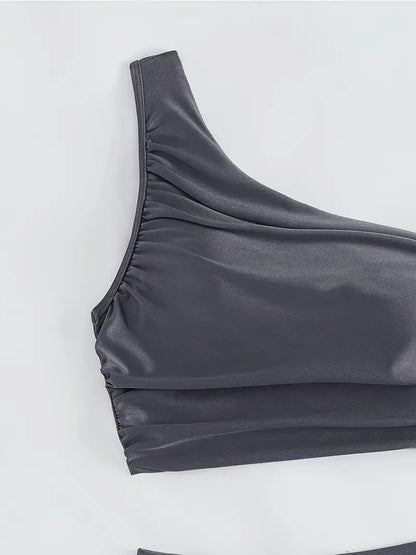 Satijnen Bikiniset Één-Schouder met Volant – Noralisse
