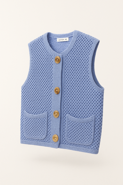 Mouwloos Gebreid Zomervest met Knoopjes – Livana