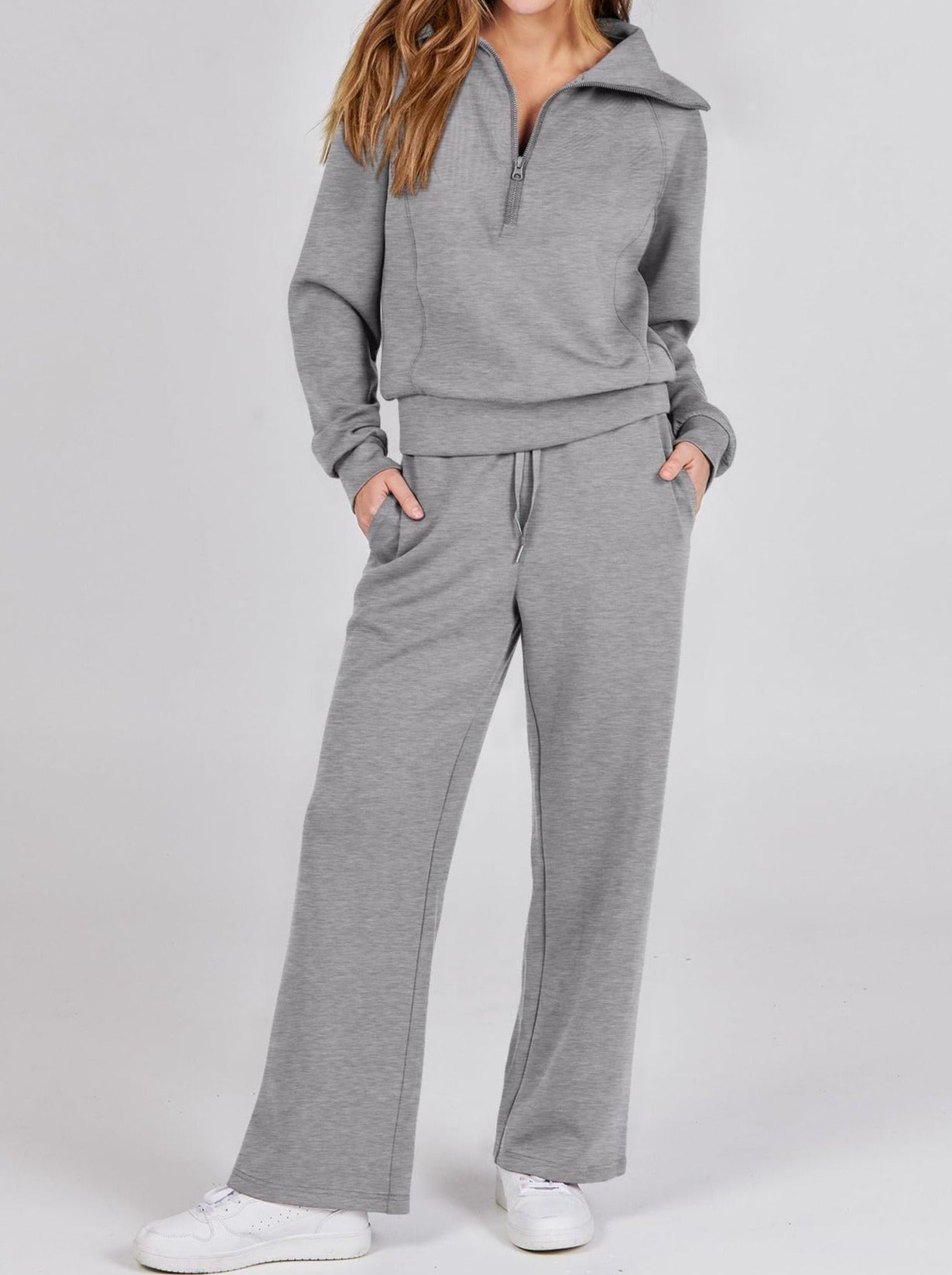 Tweedelige dames set met ritssluiting en lange mouwen – Livia